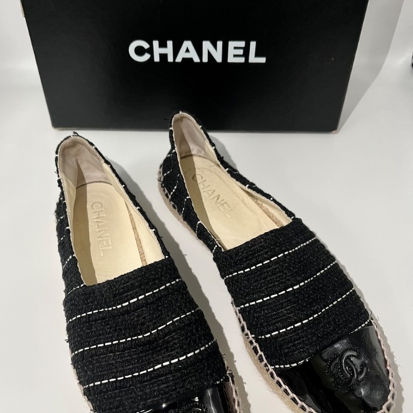 Chanel Cloth Espadrilles - Picture 3 of 5